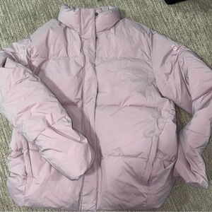 Elegant Light Pink Puffer Jacket